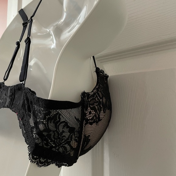 La SENZA BEYOND SEXY Bra Padded Lacy Push-Up Strappy Size 34DD - Picture 9 of 15